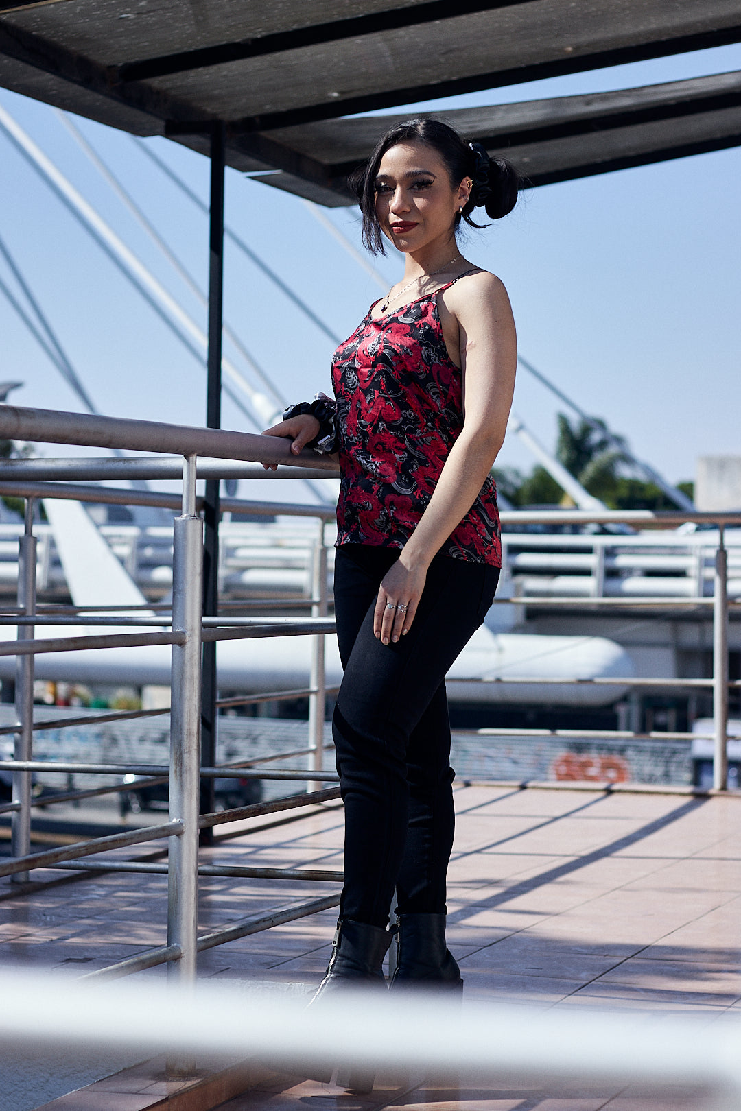 Blusa tirantes dragones