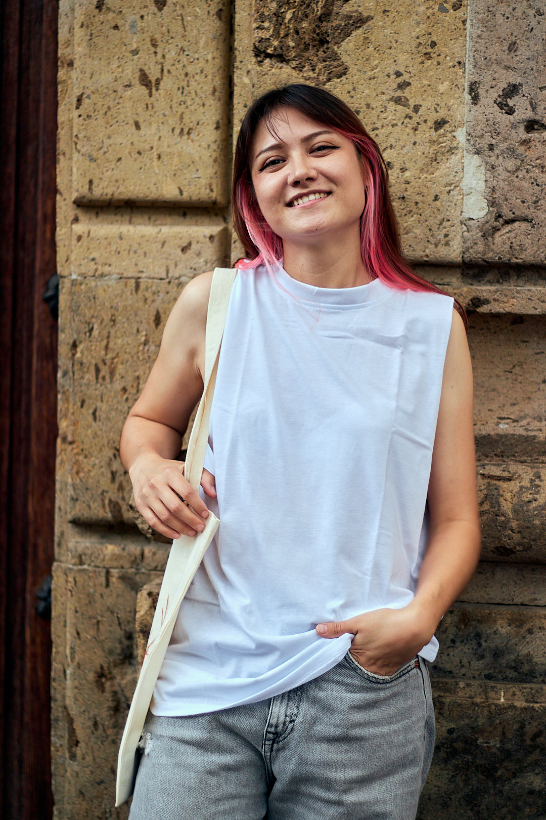 T-shirt Criptidos sin mangas